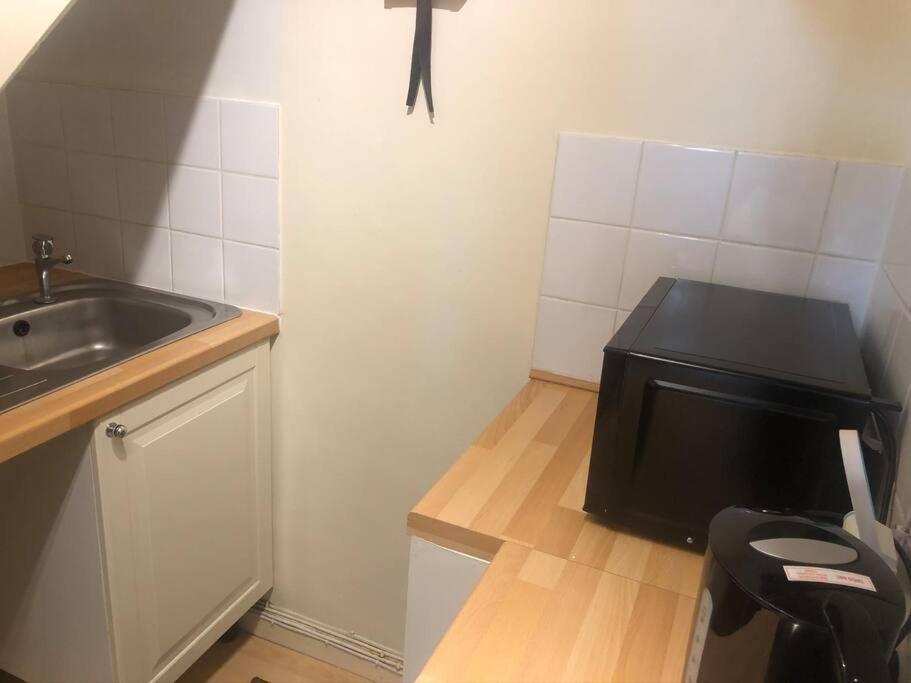 Marcela's Place - Private Near Heathrow * West Drayton (Middlesex)